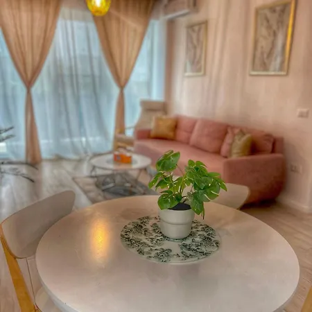Apartment Shining Diamond *